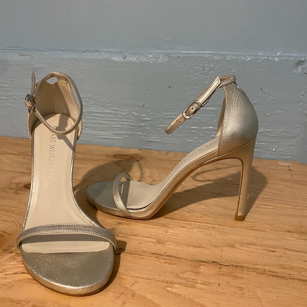 Stuart Weitzman size 6 silver heels